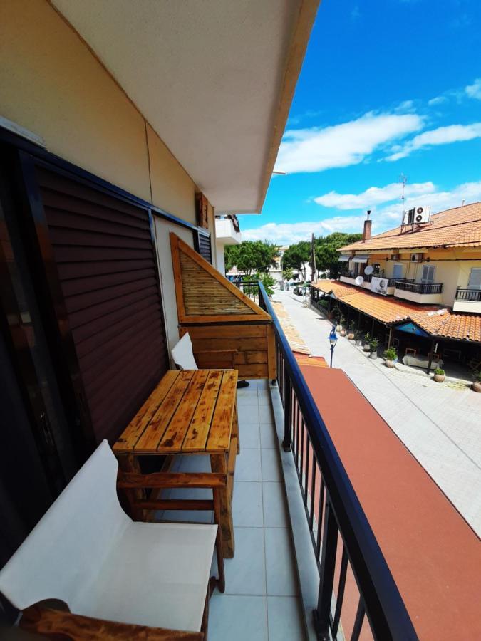 Mariza Apartments -Studios Hanioti Bagian luar foto