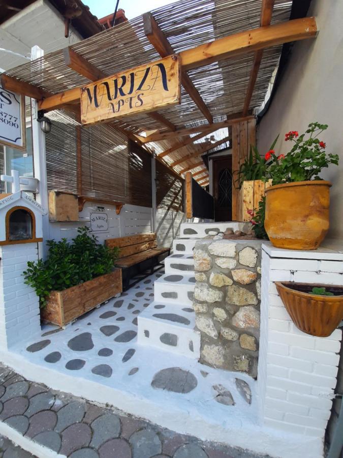 Mariza Apartments -Studios Hanioti Bagian luar foto