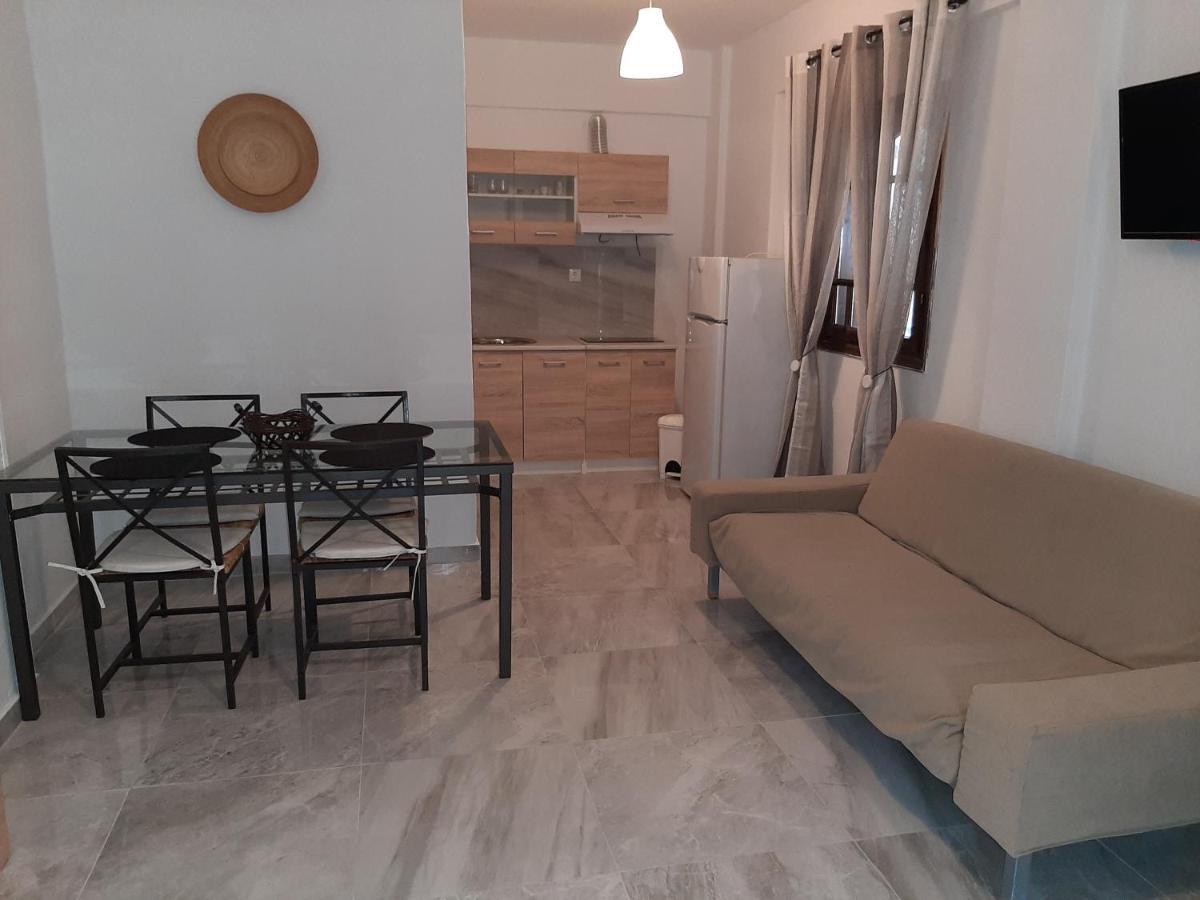 Mariza Apartments -Studios Hanioti Bagian luar foto