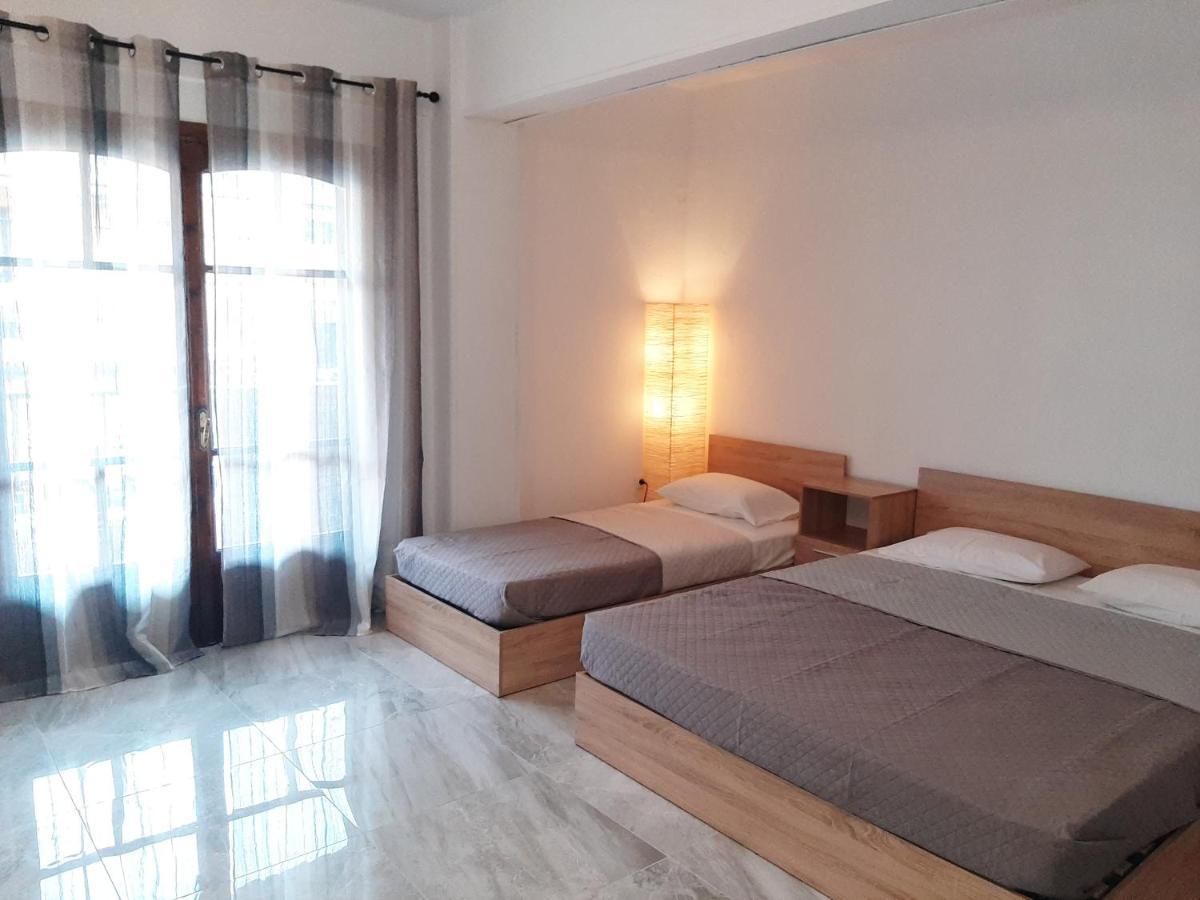 Mariza Apartments -Studios Hanioti Bagian luar foto