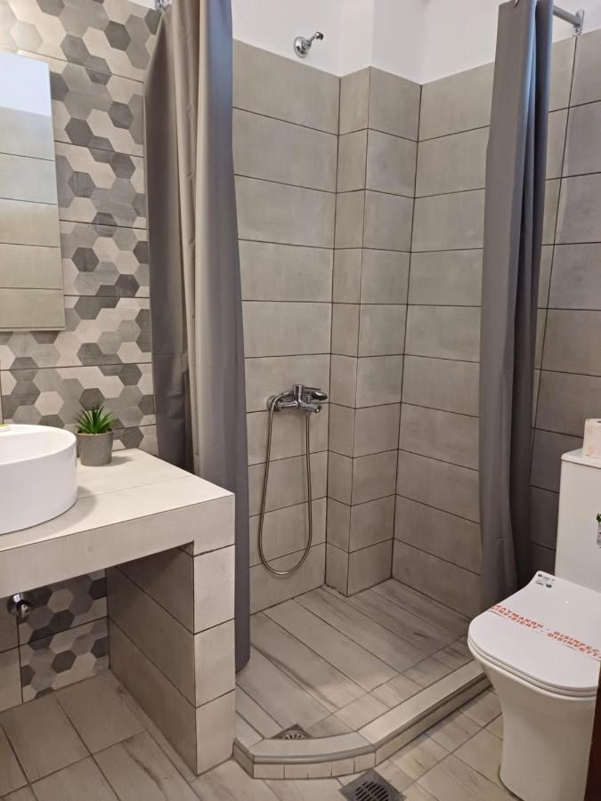 Mariza Apartments -Studios Hanioti Bagian luar foto